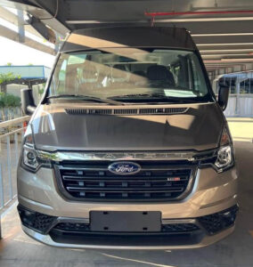Đầu xe Ford Transit 2023