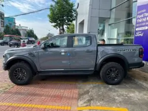 Ranger Raptor 2023 xám